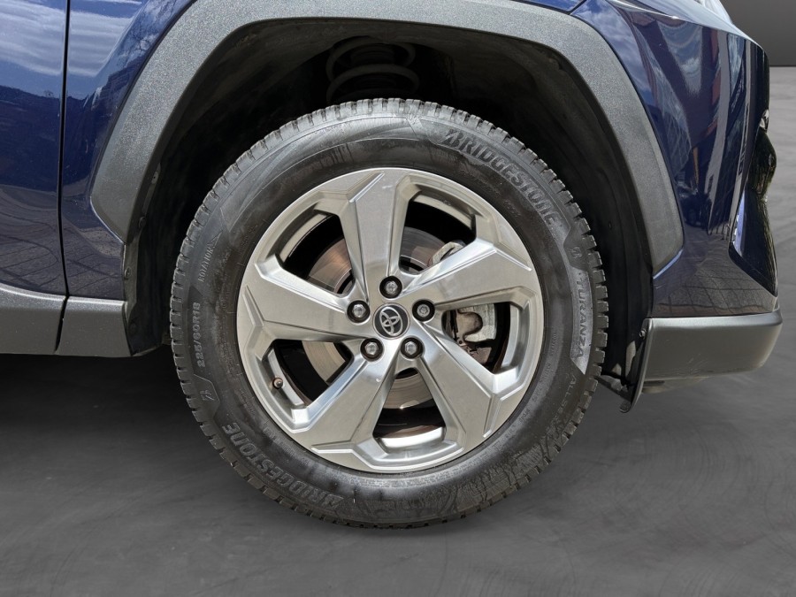 TOYOTA d'occasion RAV 4 V HYBRIDE 218 2WD DYNAMIC de 2019 Montreuil