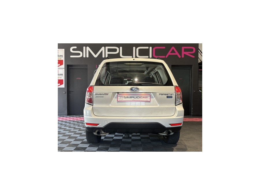 SUBARU d'occasion FORESTER 2.0 D BOXER XS de 2011 Aix Les Bains (73)﻿
