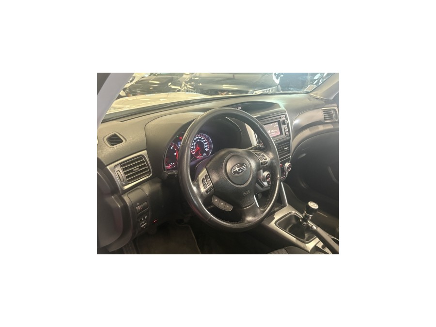 SUBARU d'occasion FORESTER 2.0 D BOXER XS de 2011 Aix Les Bains (73)﻿