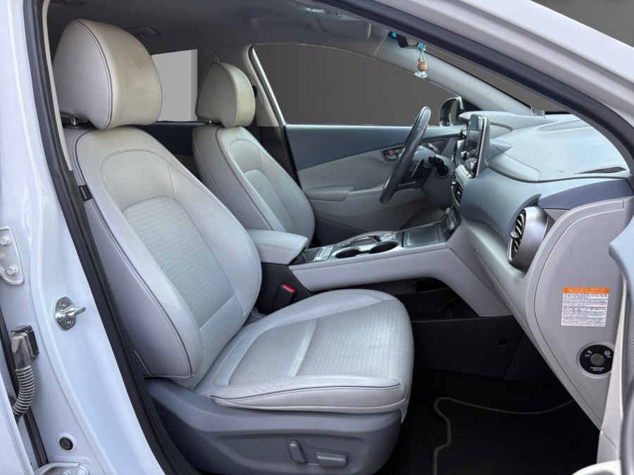HYUNDAI d'occasion KONA ELECTRIC 204 BUSINESS de 2019 Lyon St Priest