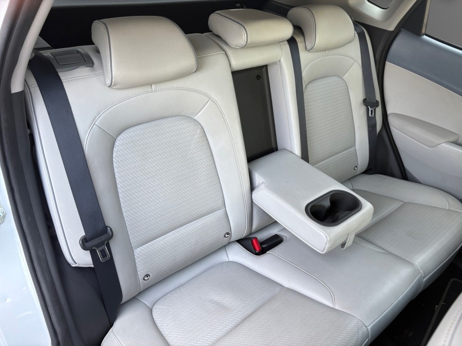 HYUNDAI d'occasion KONA ELECTRIC 204 BUSINESS de 2019 Lyon St Priest