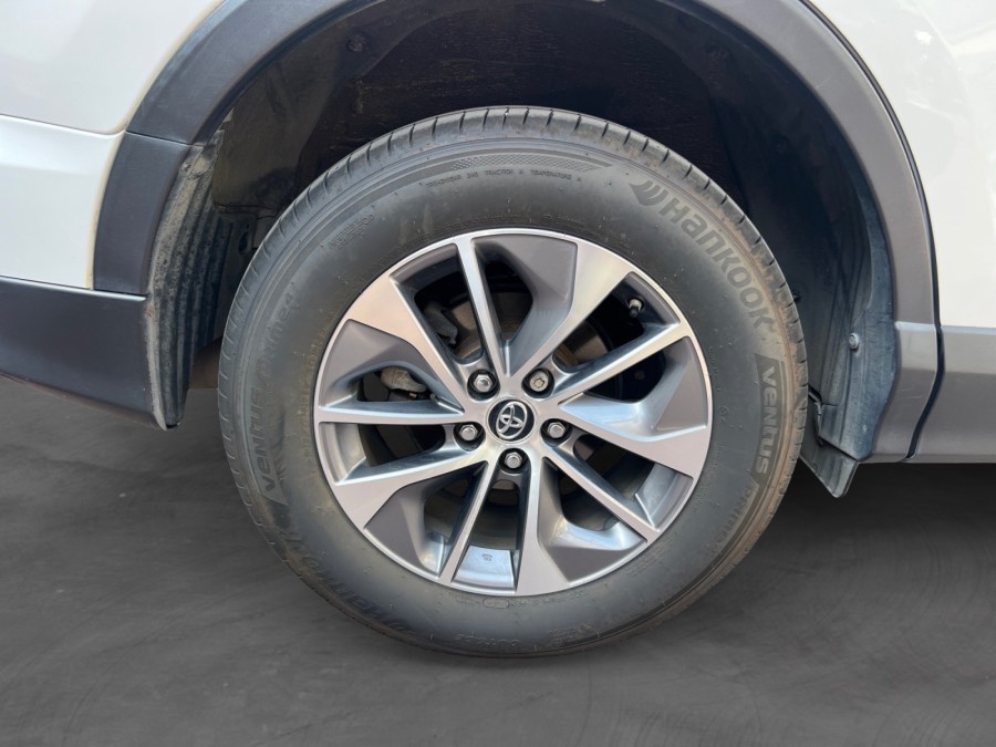 TOYOTA d'occasion RAV 4 IV HYBRIDE 2WD DYNAMIC BUSINESS 2.5i de 2017