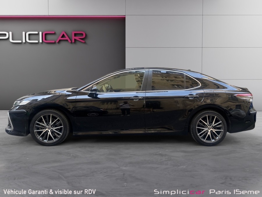 TOYOTA d'occasion CAMRY HYBRIDE 218 2WD DYNAMIC 21 de 2023 Paris 15