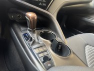 TOYOTA d'occasion CAMRY HYBRIDE 218 2WD DYNAMIC 21 de 2023 Paris 15