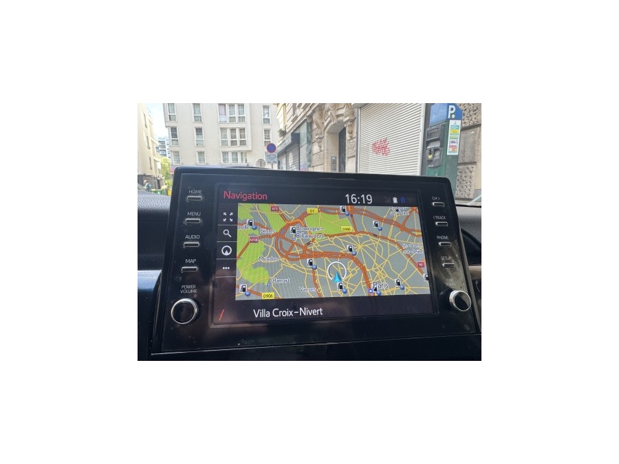 TOYOTA d'occasion CAMRY HYBRIDE 218 2WD DYNAMIC 21 de 2023 Paris 15