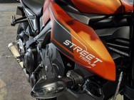 TRIUMPH d'occasion STREET TRIPLE TRIUMPH STREET TR de 2026 Beauvais
