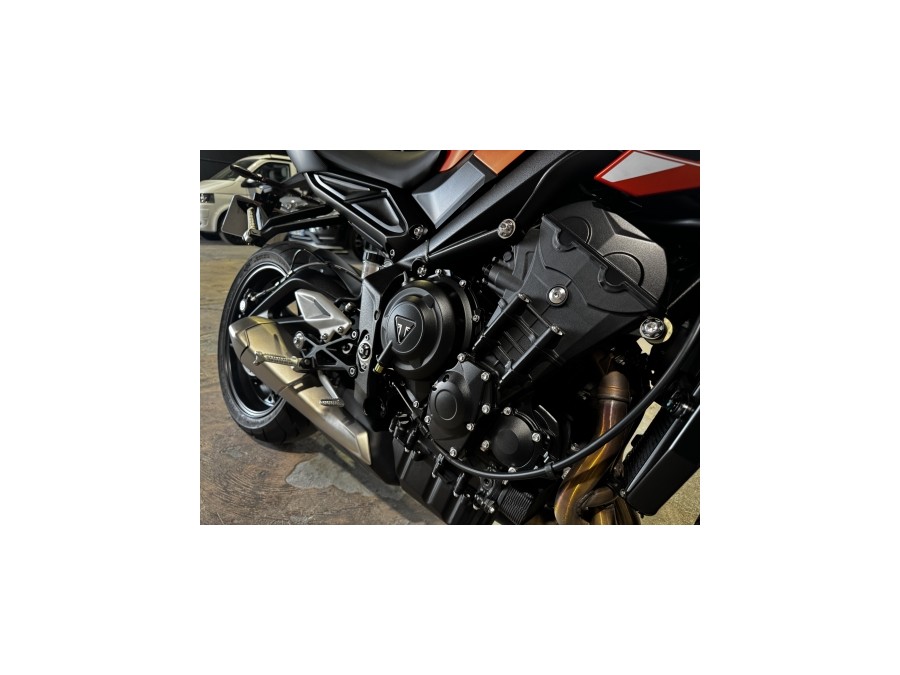 TRIUMPH d'occasion STREET TRIPLE TRIUMPH STREET TR de 2026 Beauvais
