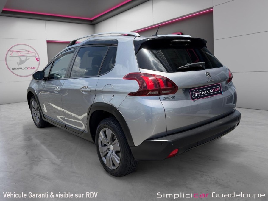 PEUGEOT d'occasion 2008 I 1.2 ESSENCE 110 SIGNATURE de 2019