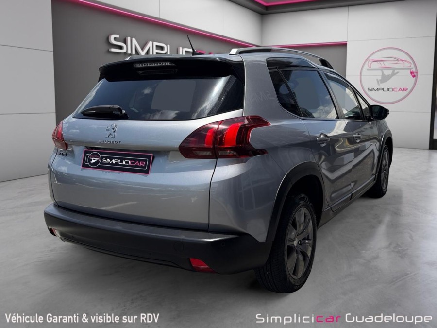PEUGEOT d'occasion 2008 I 1.2 ESSENCE 110 SIGNATURE de 2019