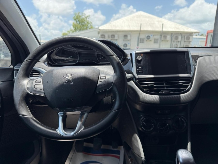 PEUGEOT d'occasion 2008 I 1.2 ESSENCE 110 SIGNATURE de 2019