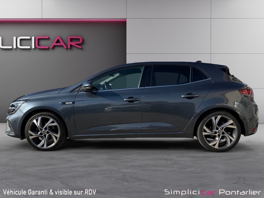 RENAULT d'occasion MEGANE IV BERLINE BICORPS TROIS OU CINQ PORTES 1.5