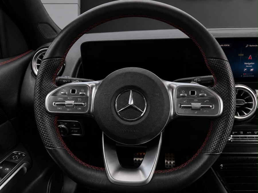 MERCEDES d'occasion GLB 200 D 2.0 AMG LINE de 2023 Vernon (27)﻿