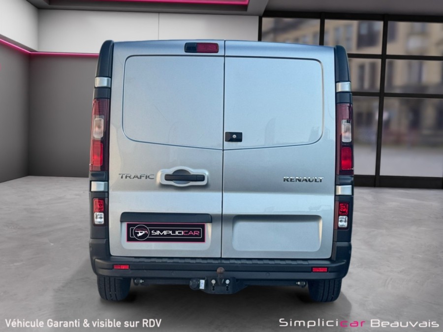 RENAULT d'occasion TRAFIC CA L2H1 3T 2.0 BLUE DCI 130 de 2023