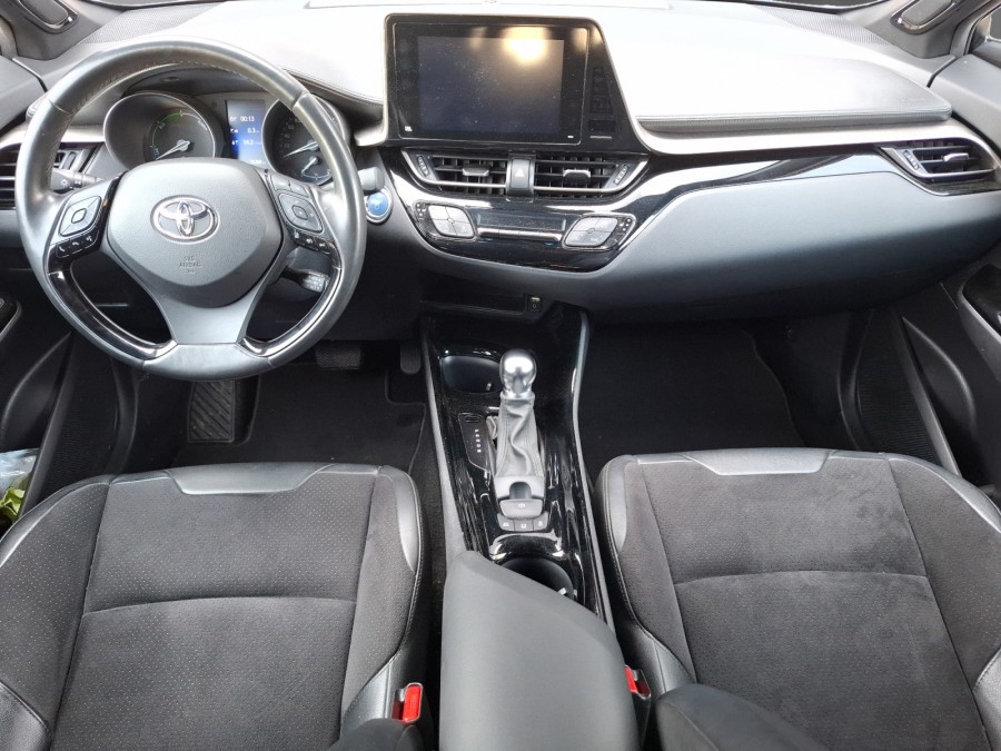 TOYOTA d'occasion C-HR 1.8 122H DYNAMIC JBL EDITION de 2019 Lyon Nord