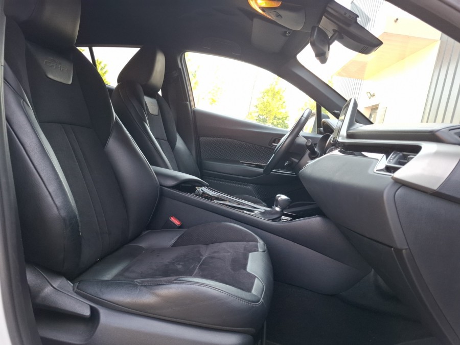 TOYOTA d'occasion C-HR 1.8 122H DYNAMIC JBL EDITION de 2019 Lyon Nord