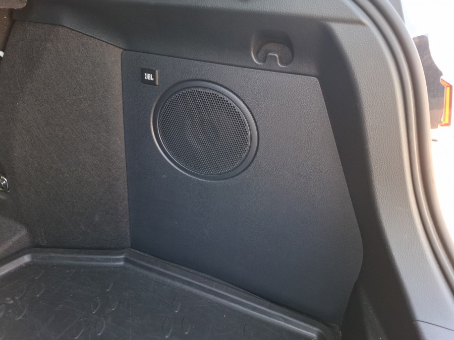 TOYOTA d'occasion C-HR 1.8 122H DYNAMIC JBL EDITION de 2019 Lyon Nord
