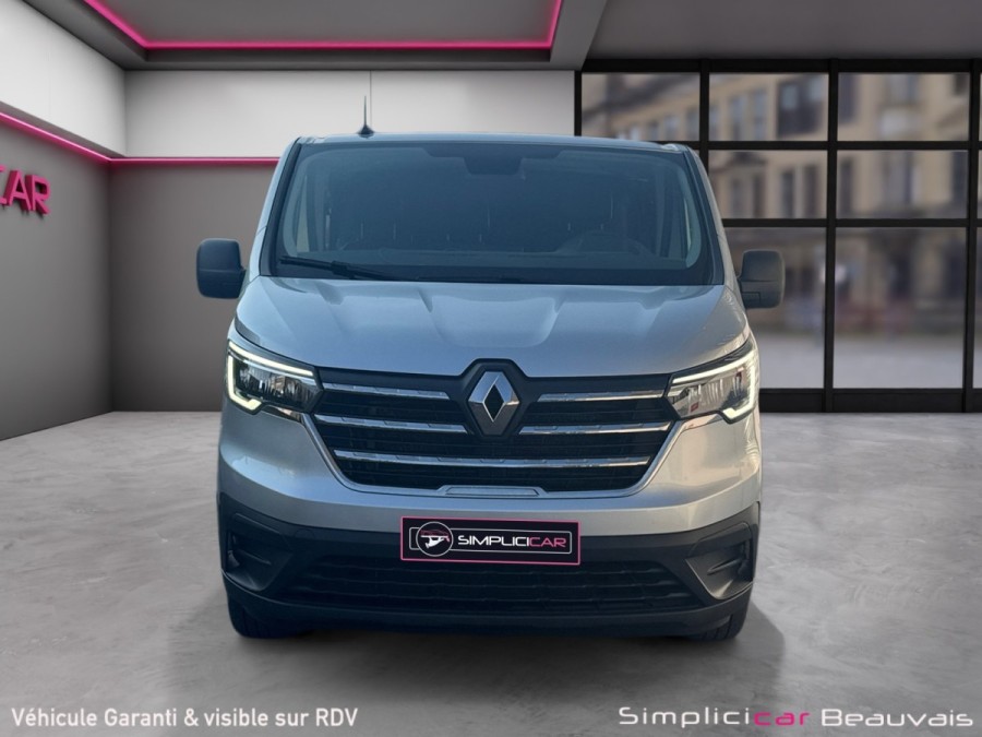 RENAULT d'occasion TRAFIC CA L2H1 3T 2.0 BLUE DCI 130 de 2023