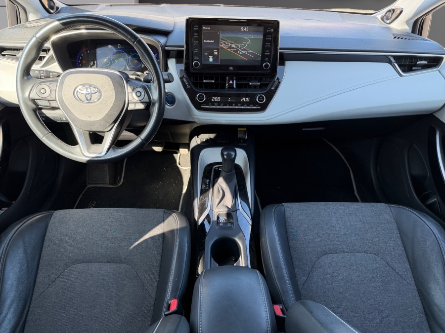 TOYOTA d'occasion COROLLA BERLINE BICORPS TROIS OU CINQ PORTES 184H
