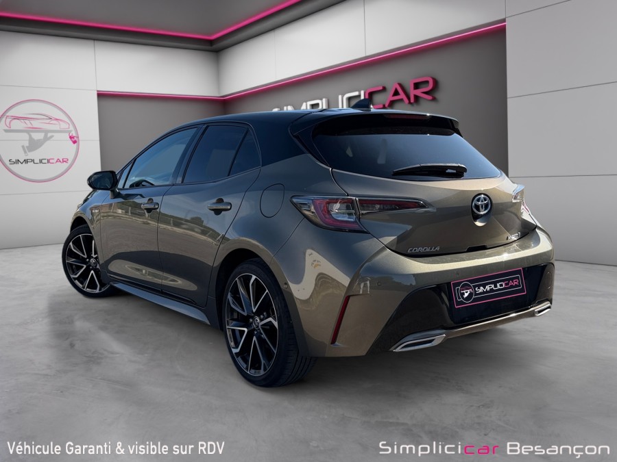 TOYOTA d'occasion COROLLA BERLINE BICORPS TROIS OU CINQ PORTES 184H