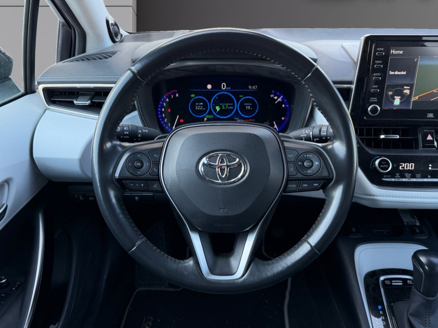 TOYOTA d'occasion COROLLA BERLINE BICORPS TROIS OU CINQ PORTES 184H