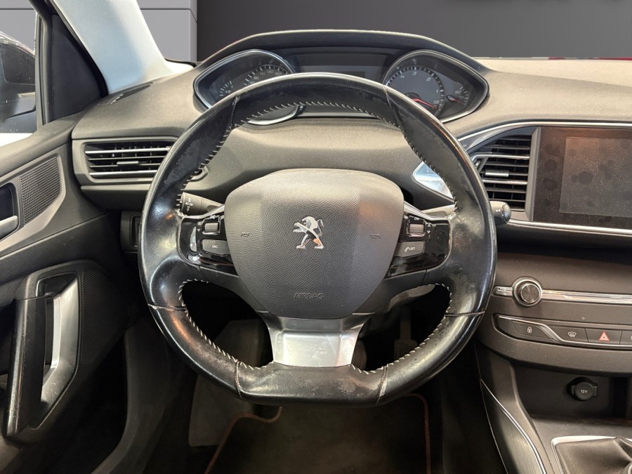 PEUGEOT d'occasion 308 SW II SW 1.6 BLUE HDI 120 Allure Buissnes de