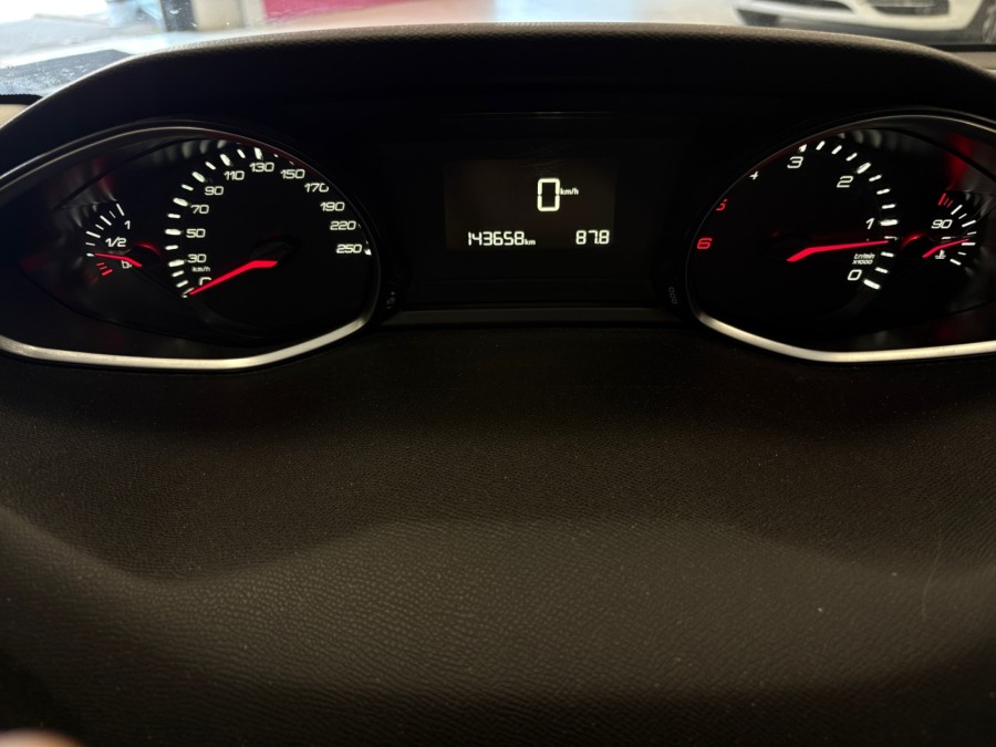 PEUGEOT d'occasion 308 SW II SW 1.6 BLUE HDI 120 Allure Buissnes de