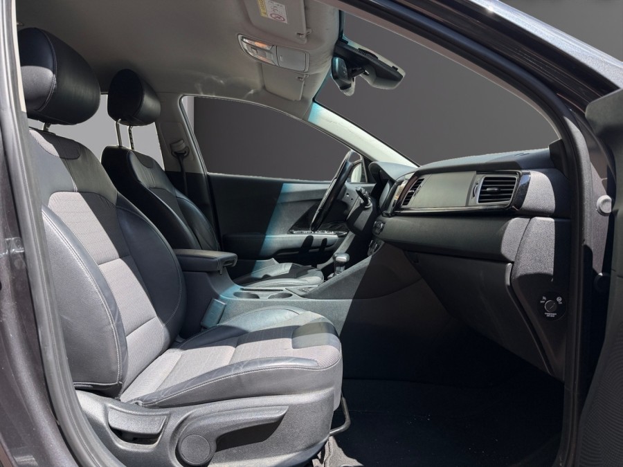 KIA d'occasion NIRO I 1.6 GDI HYBRIDE MOTION de 2017 Le Raincy (93)﻿
