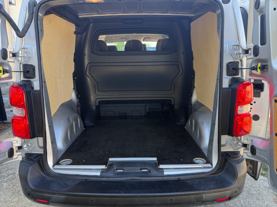 TOYOTA d'occasion PROACE FOURGON MEDIUM 120 D-4D BUSINESS BA de 2017