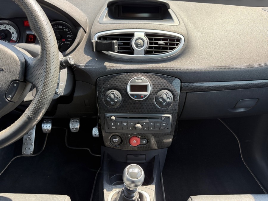 RENAULT d'occasion CLIO III RENAULT SPORT CUP 2.0 16V de 2012