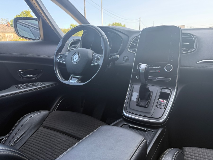 RENAULT d'occasion GRAND SCENIC IV GRAND SCENIC 1.6 DCI 160 INTENS