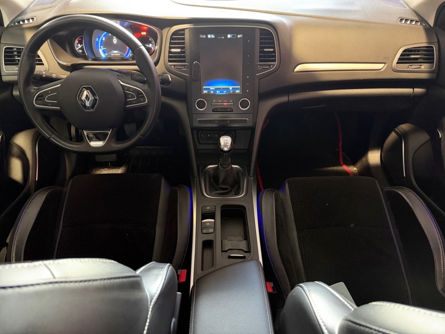 RENAULT d'occasion MEGANE TCE 130 LIMITED de 2016 Lyon Nord (69)﻿