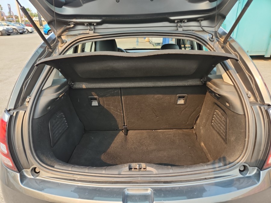CITROEN d'occasion C3 II 1.2 PURE TECH 82 VITAMINE de 2015 Frejus