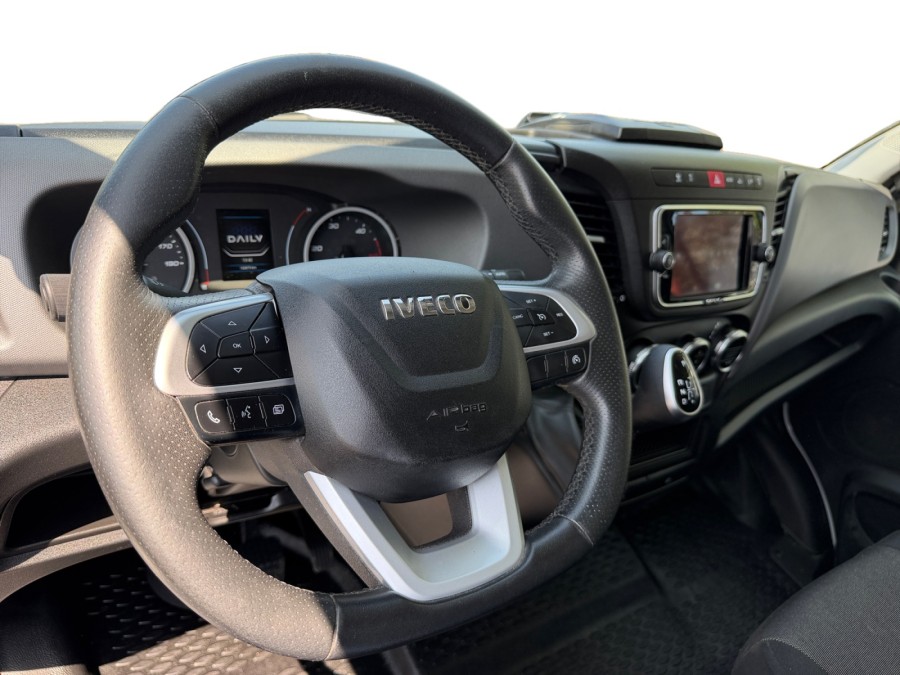 IVECO d'occasion DAILY VI FOURGON | 03.2014-07.2021 33S16 2.3 156 de