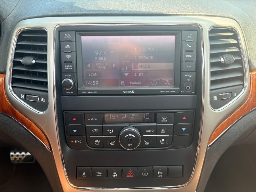JEEP d'occasion GRAND CHEROKEE IV 5.7 V8 352 SUMMIT SIGNATURE BA de