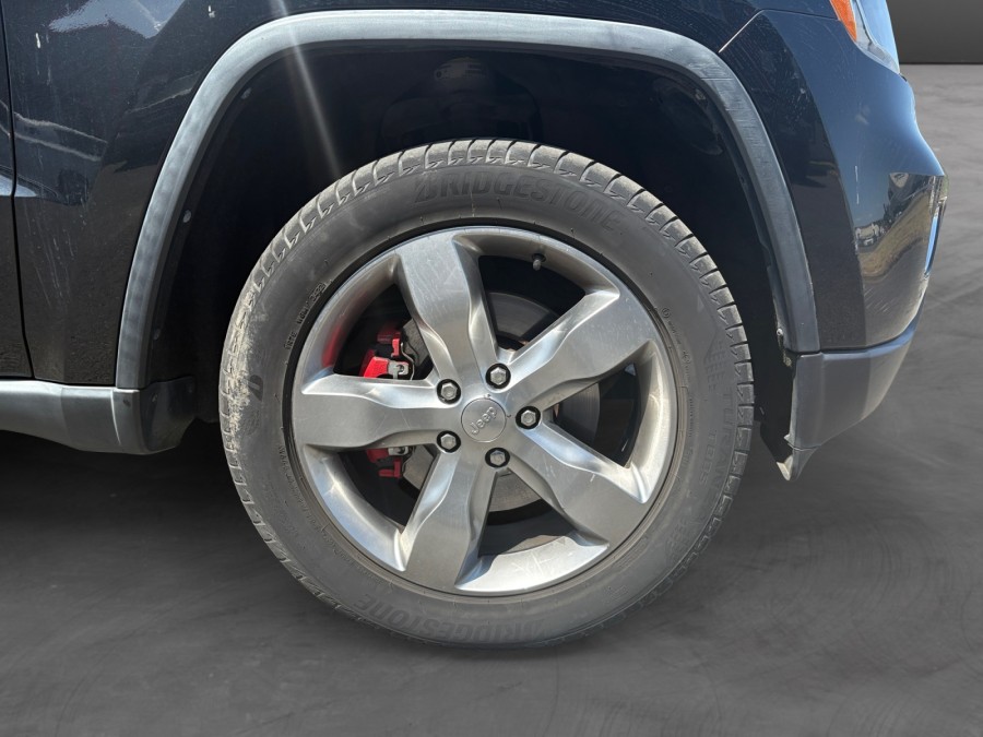 JEEP d'occasion GRAND CHEROKEE IV 5.7 V8 352 SUMMIT SIGNATURE BA de