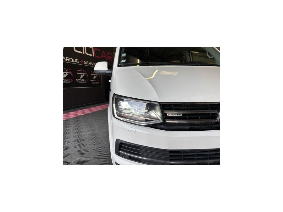 VOLKSWAGEN d'occasion TRANSPORTER T6 / CARAVELLE T6 AUTOBUS/AUTOCAR