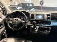 VOLKSWAGEN d'occasion TRANSPORTER T6 / CARAVELLE T6 AUTOBUS/AUTOCAR