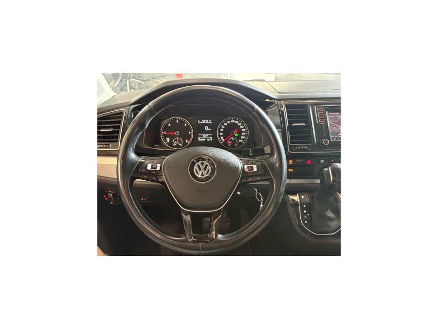 VOLKSWAGEN d'occasion TRANSPORTER T6 / CARAVELLE T6 AUTOBUS/AUTOCAR