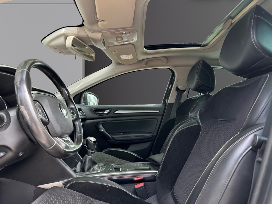 RENAULT d'occasion MEGANE IV 1.5 DCI 110 Intens de 2017 Salon de