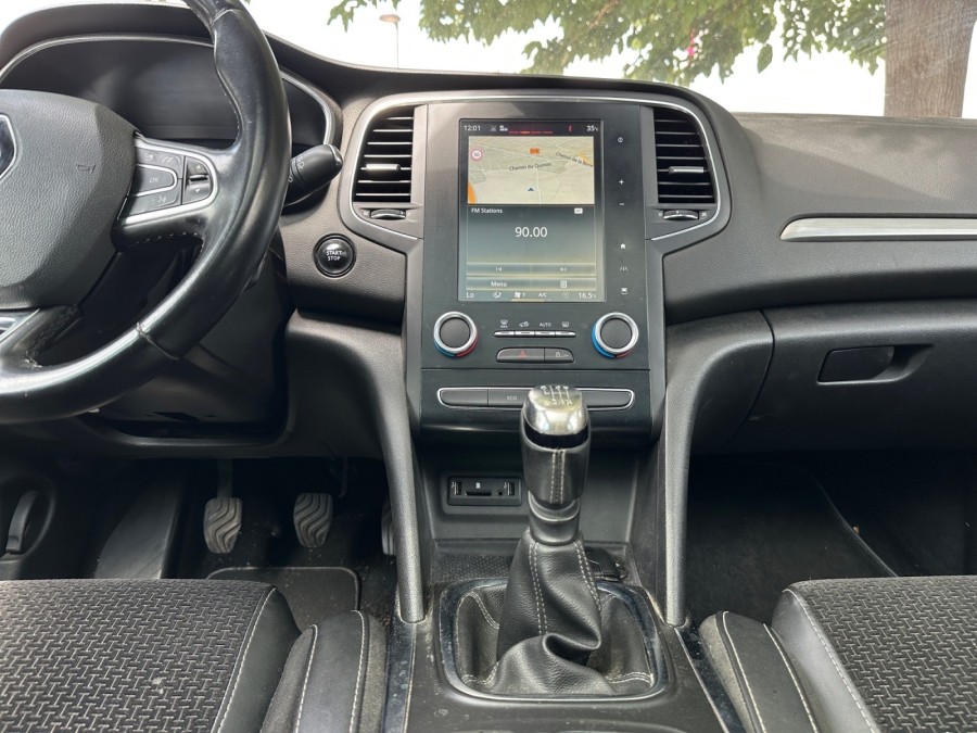 RENAULT d'occasion MEGANE IV 1.5 DCI 110 Intens de 2017 Salon de