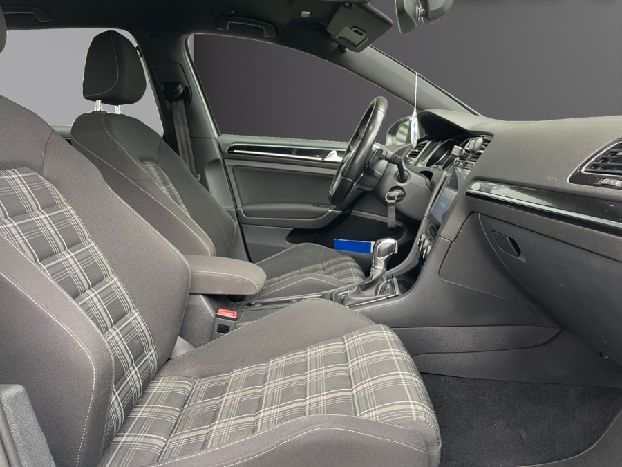 VOLKSWAGEN d'occasion GOLF VII SPORT 2.0 GTD 184 4MOTION de 2016