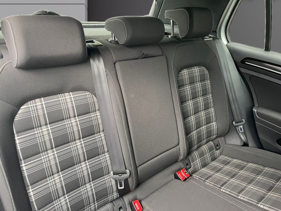 VOLKSWAGEN d'occasion GOLF VII SPORT 2.0 GTD 184 4MOTION de 2016