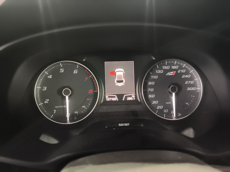CUPRA d'occasion LEON 2.0 TSI 300 CUPRA R de 2017 Magny-en-Vexin (95)﻿