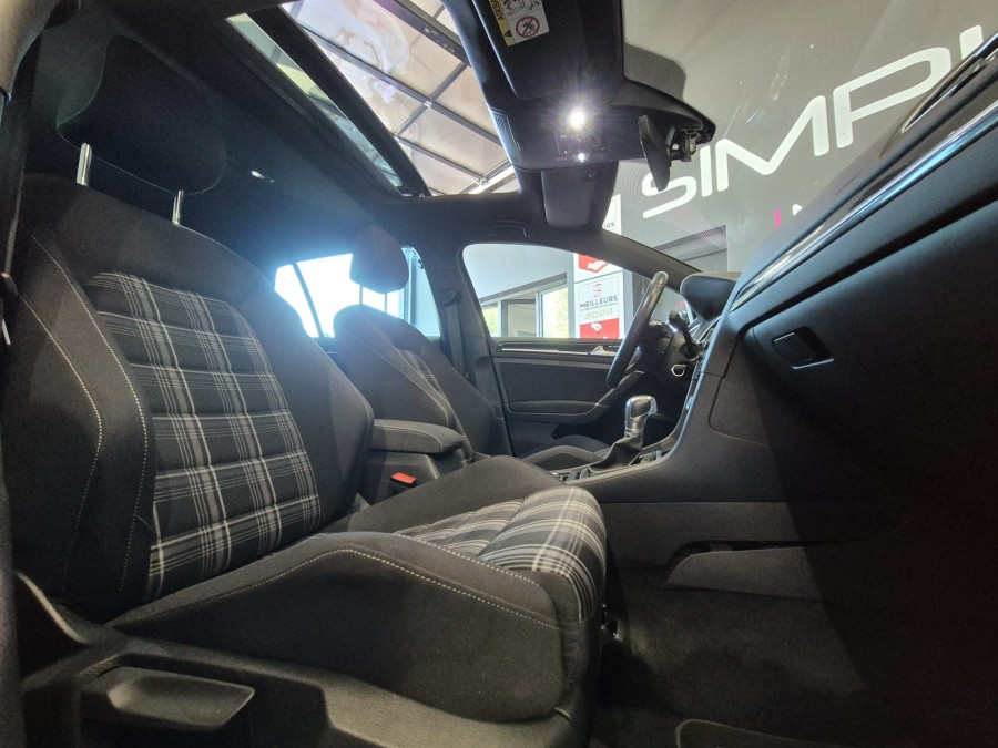 VOLKSWAGEN d'occasion GOLF VII 2.0 TDI 1II Phase 1 2.0 TDI 184ch