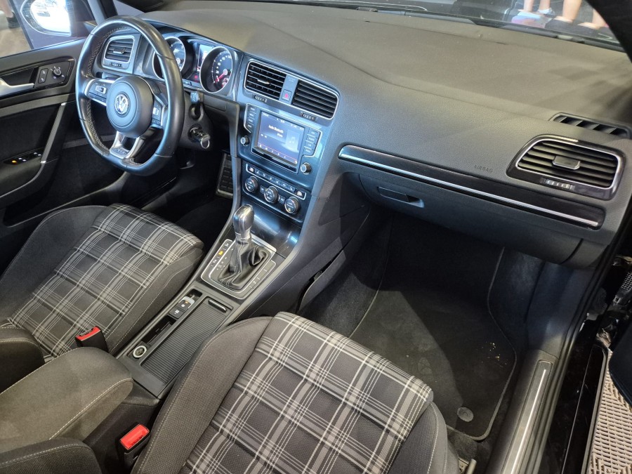 VOLKSWAGEN d'occasion GOLF VII 2.0 TDI 1II Phase 1 2.0 TDI 184ch