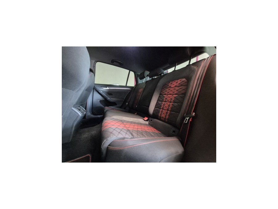 VOLKSWAGEN d'occasion GOLF 2.0 TSI 290 GTI TCR de 2019 Aix Les Bains