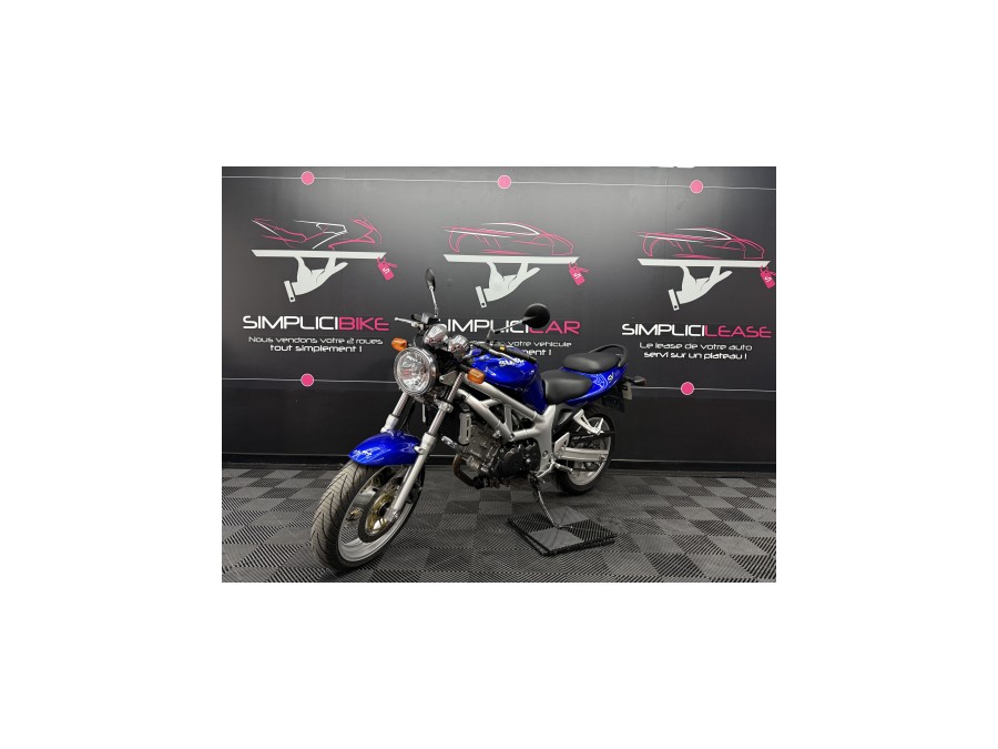 SUZUKI d'occasion SV650 SV de 2002 Reims Tinqueux (51)﻿