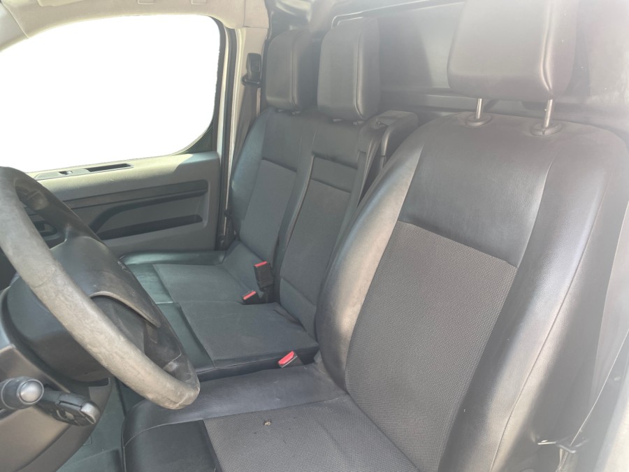 PEUGEOT d'occasion EXPERT FOURGON COMPACT 1.6 BLUE HDI 95 PREMIUM de