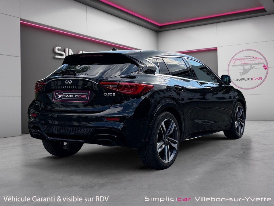 INFINITI d'occasion Q30 1.6t 156ch Premium Tech DCT7 de 2017 Villebon