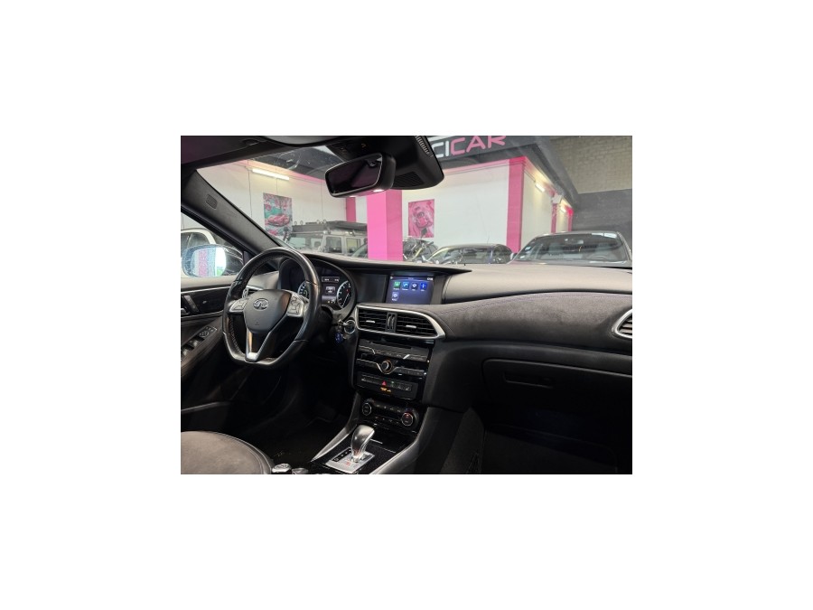 INFINITI d'occasion Q30 1.6t 156ch Premium Tech DCT7 de 2017 Villebon